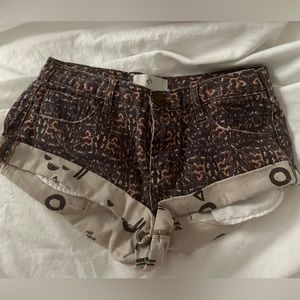 ONE TEASPOON WOMEN'S BANDIT SHORTS AZTECA LEOPARD NWT LOW WAIST SIZE 25